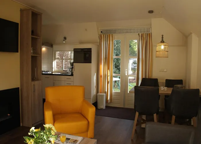 Nyaraló Forest In Herperduin With Bubble Bath Herpen