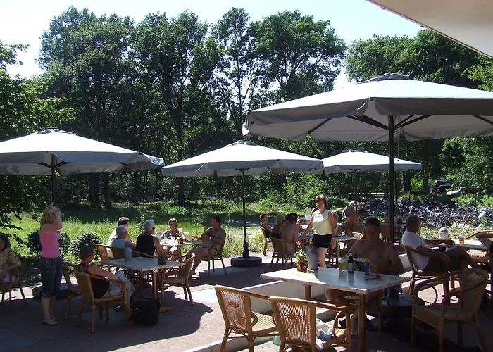 Nyaraló Forest In Herperduin With Bubble Bath